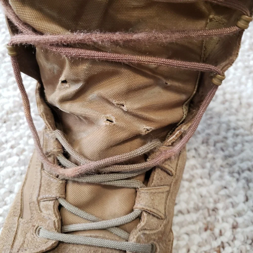 Nike Special Field 8